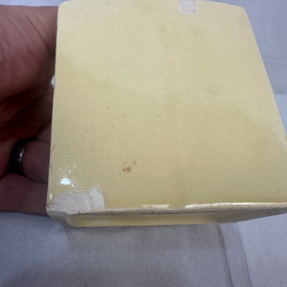 Vintage Yellow Ceramic Dog Head Figurine Made In USA With Distressed Finish - Picture 6 of 8